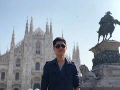 -文艺复兴百货(米兰大教堂广场店)