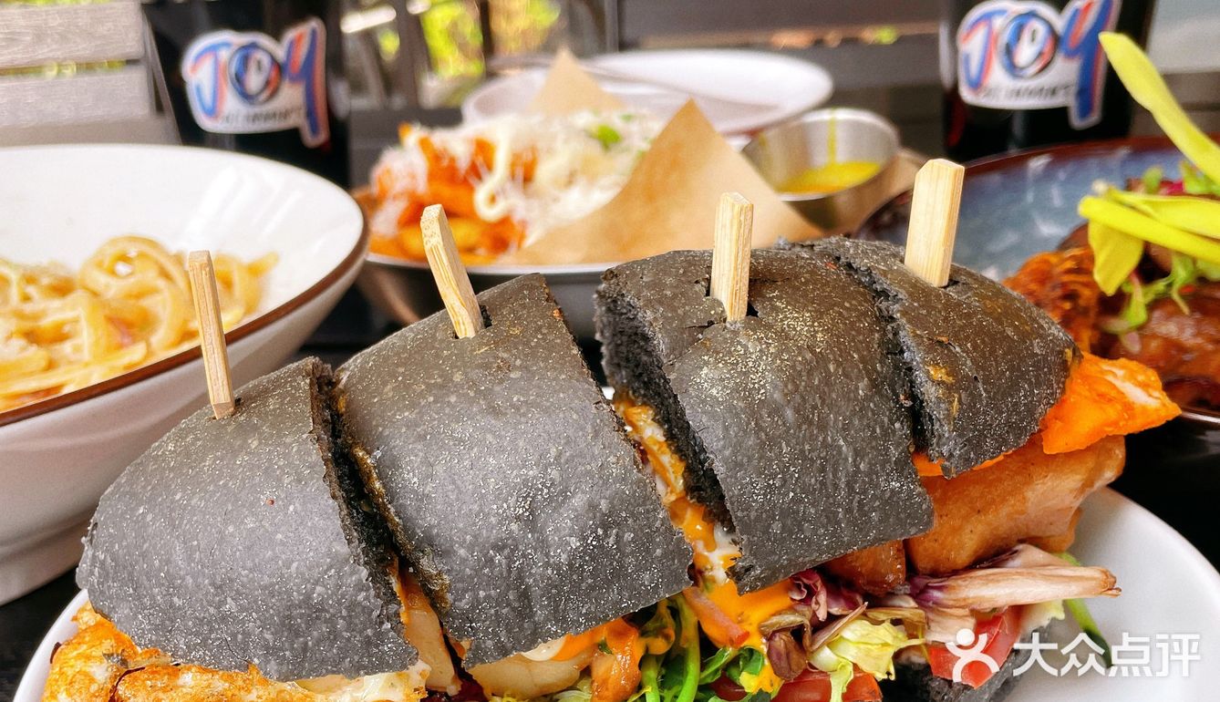 🔥爆广州的黑暗料理西餐厅