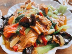 青菜炒腐竹-牛八宝桂林米粉(八里庄店)