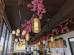 大堂-甬妈妈湖畔里餐厅(唐山南湖旅游景区店)