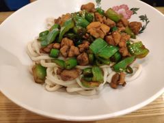 辣爆小公鸡面-锅儿挑面馆
