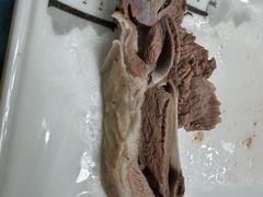 -三江源美食城