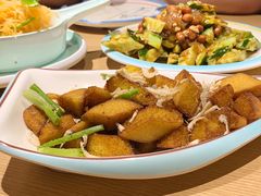 -街角等你.大连海鲜烧烤.经典铁板海鲜串(西安路店)