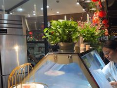 -遇上西雅图多融合海鲜自助餐厅(中房金谊广场店)