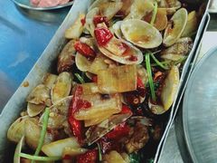 -马路牙子烧烤音乐酒馆(望京店)
