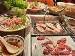 -张牌牌·东北烤肉小吃市集(金楠天街店)