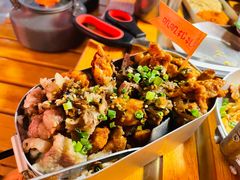 -叽叽扎扎烤肉场(生态城万达店)