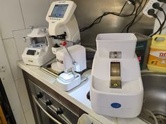 -优医视平价眼镜蔡司依视路折扣工厂店(十里堡店)