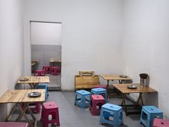 -文山荷鲜居(翠湖店)