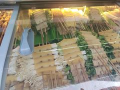-小魏哥果仁烤面筋