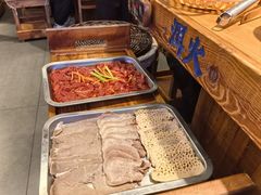 -洱火云南酸菜牛肉火锅(石景山当代商城店)