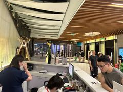 -瑞虹新天地月亮湾