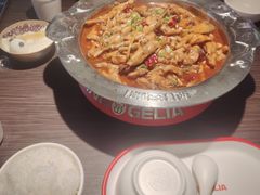 -胖哥俩肉蟹煲(湖滨银泰in77店)