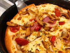 新奥尔良风情烤肉比萨-必胜客(城西银泰店)