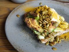 牛油果吐司-BOR Eatery(安福路店)