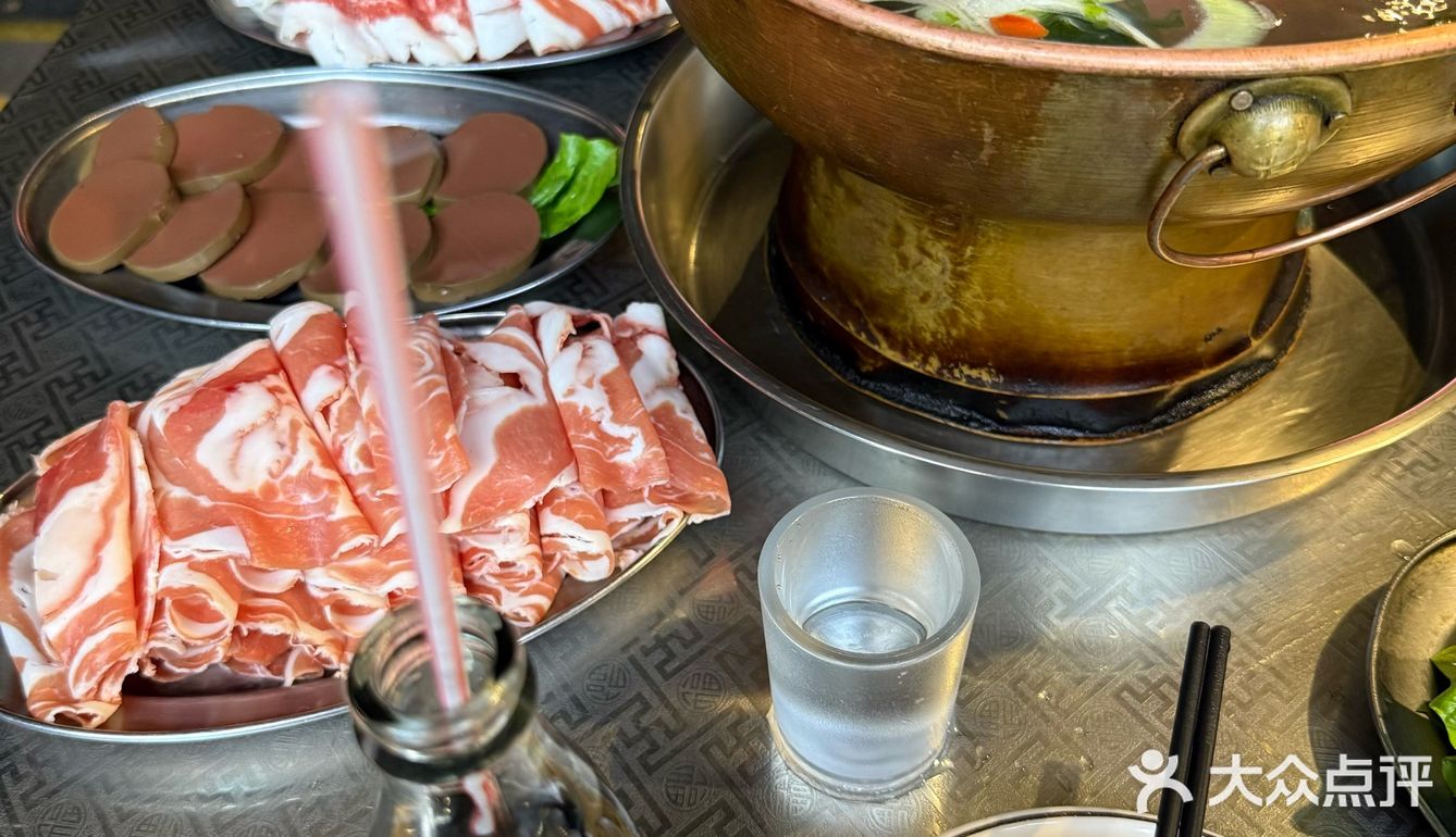 🔥这家铜锅涮肉店，专治“吃不够”！