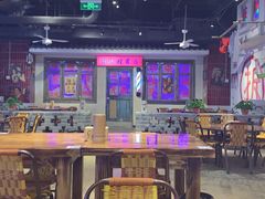 大堂-马路牙子地桌烤肉(工体店)