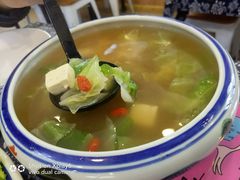 -八两八金·莱芜特色炒鸡(市南漳浦路店)