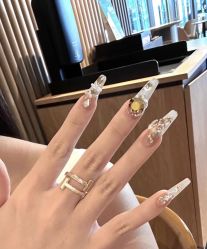 -斯馨·健康美甲美睫