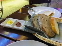 餐前面包-Paulaner·德国帕拉娜自酿啤酒餐厅(海上世界店)