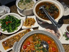 -牛头鱼庄·地道广西菜(西明店)