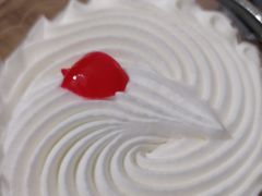 -红宝石·鲜奶小方·海派西点房(南翔店)