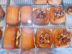 -VERIE BAKEHOUSE