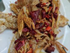 -覃记海鲜美食餐厅