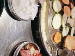 -哈哈碳都·牛肋条无限自助烤肉(台江万达店)