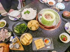 -得意咚瓜·顺德鱼生·冬瓜火锅(深圳首店)