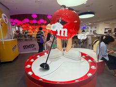 -m豆巧克力世界(上海世茂广场店)