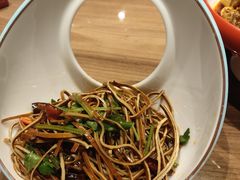 -有红鸡毛店·川菜(建设路店)