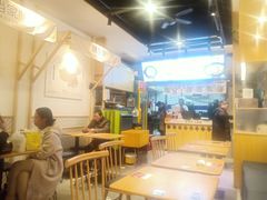 用餐区-膳当家黄焖鸡米饭(万达金街店)