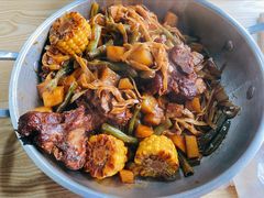 -内蒙焖面大盆骨餐馆(山大路店)
