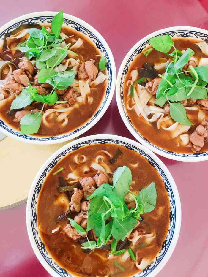 项记烩面(瓦店分店)-"麻辣!麻!辣,头回吃他们家,跟弟弟一起来.