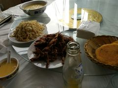 -何适山庄 ·可团建(水长城P2停车场店)