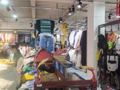 -探路者工厂店(宏福科技园店)