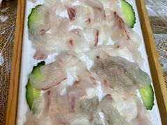 -官塘锋记鱼生·生腌·砂锅粥(牌坊街店)