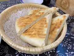 -八两八金·莱芜特色炒鸡(市南漳浦路店)
