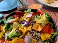 烤南瓜藜麦沙拉-La Terre乐田(万象城店)