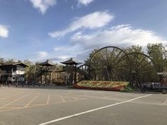 -呀路古热带植物园