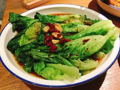 豉汁生菜-费大厨辣椒炒肉(万家丽一店)