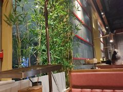 -牛村来人潮汕牛肉火锅(西单店)