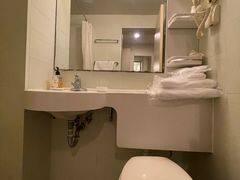 -锦江之星(广州海珠江泰路地铁站店)