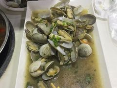 -虾弄弄海派小龙虾·牛羊蝎子火锅