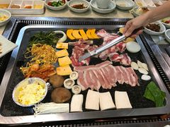 -金顺韩式烤肉·网红烤肉店(广利路店)