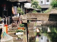 -丝绸小镇荻港古村