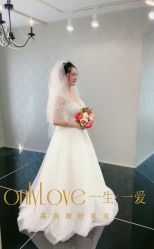 -AMOR艾沫婚纱奢品荟(设计师勒泰店)