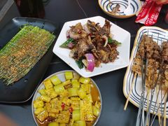 -许哥东北烧烤·铁丳烤串·宫后夹肉(繁花中心店)