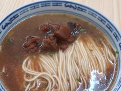 红汤小排面-盛兴面馆(真儒大厦店)